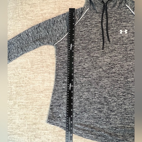 Under Armour medium UA Velocity Wordmark Hoodie heathered Gray sweatshirt EUC - Picture 12 of 12